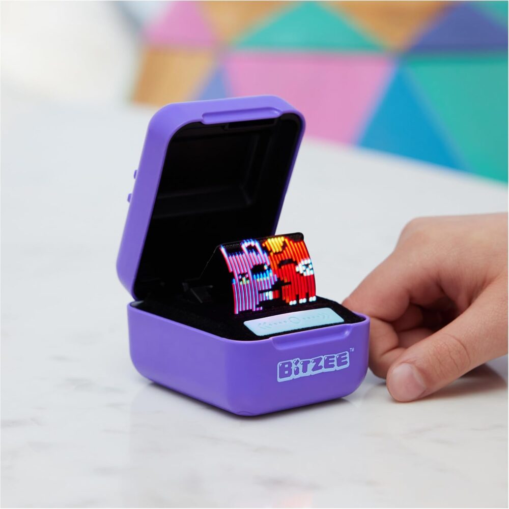 Bitzee Interactive Toy Digital Pet with 15 Animals Inside – Virtual Electronic Pets React to Touch, Kids Toys for Girls and Boys - Image 9
